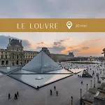 Christina : A Deux Pas De La Tour Eiffel *