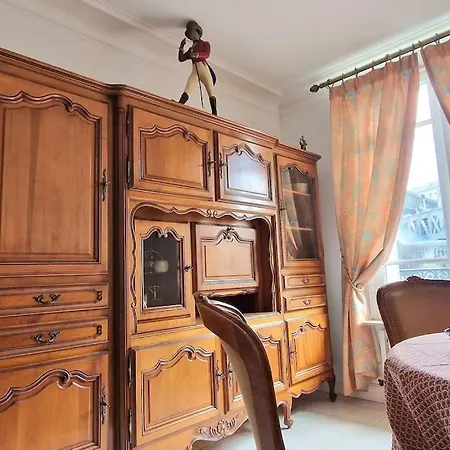 Apartman Christina : A Deux Pas De La Tour Eiffel